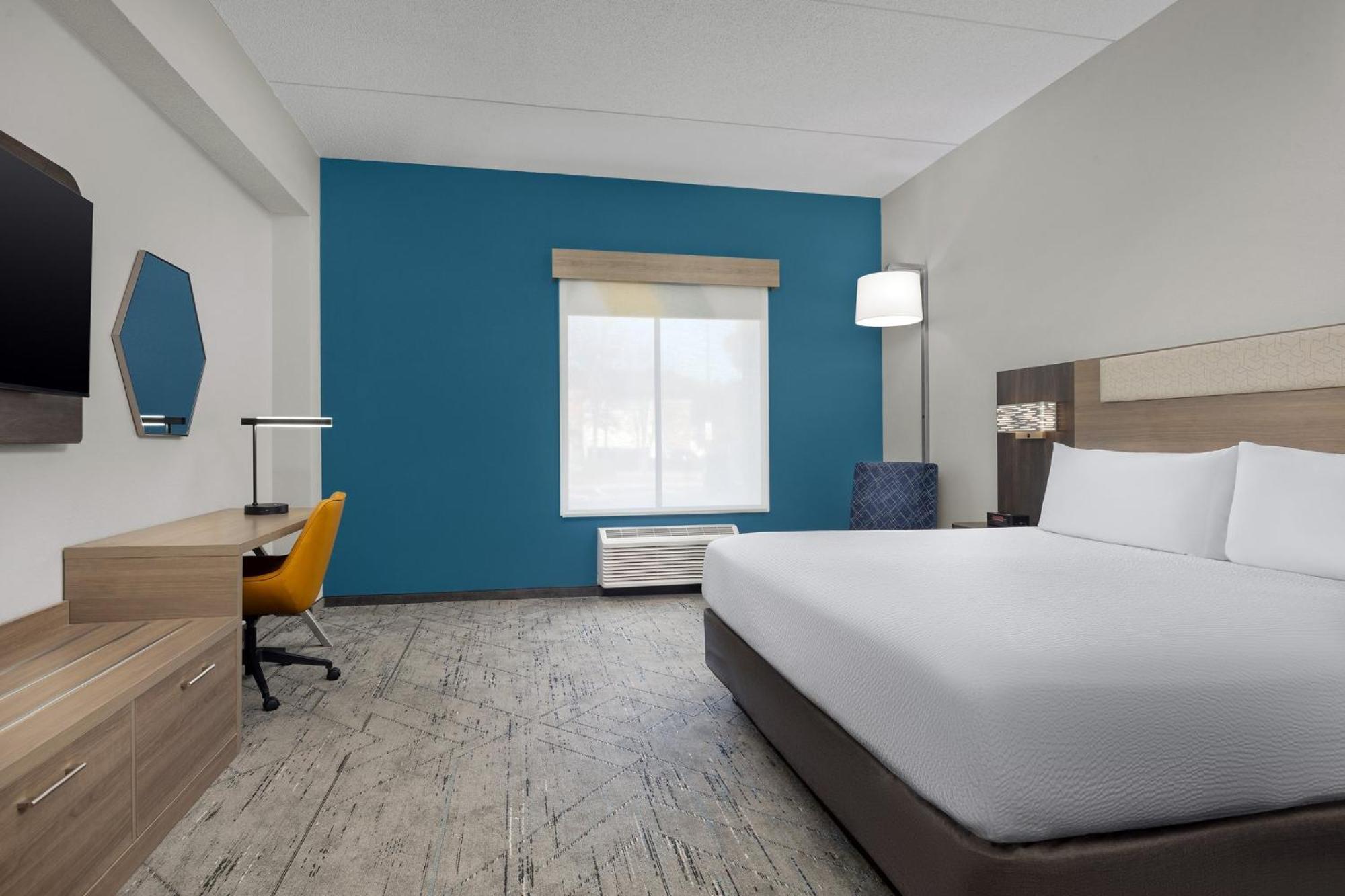Holiday Inn Express Hotel & Suites Greensboro - Airport Area By Ihg Extérieur photo
